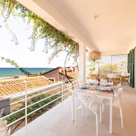Tatil Evi La Bougainvillea *